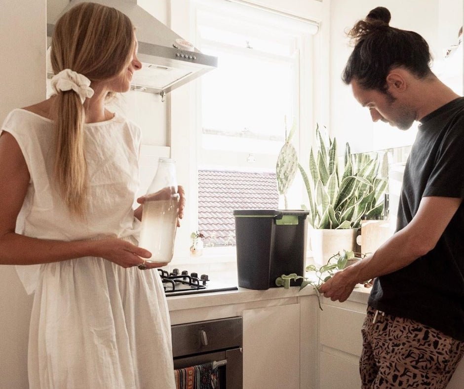 How to Start Kitchen Composting: A Beginner’s Guide for Apartment Dwellers - mazeproducts