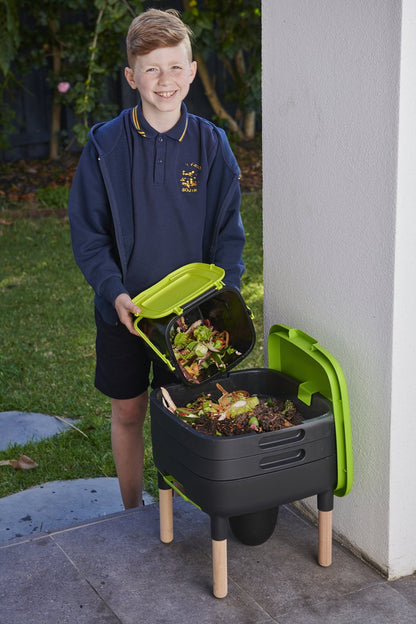 Wooden Legs (4) for Worm Farm - mazeproducts